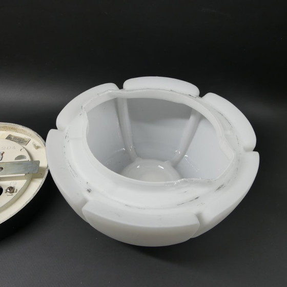 Image 1 of Bloemvormige plafond- of wandlamp van Glashütte Limburg, jaren 70.