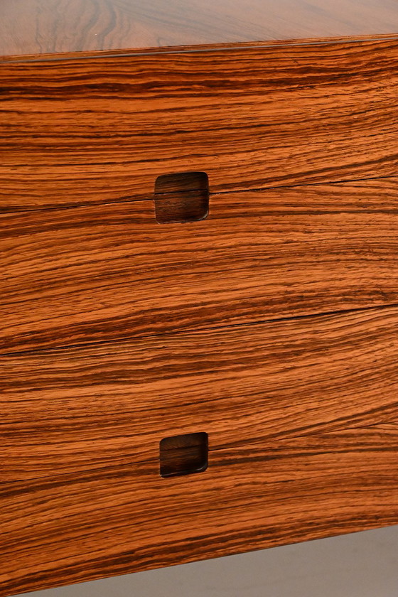 Image 1 of Zeer groot palissander dressoir