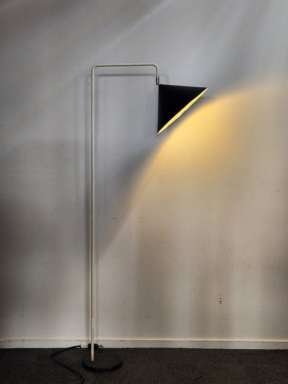 Lampada da terra nordica minimalista – Lampade da terra, Metal (photo 2 of 5)
