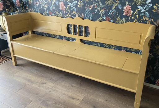 Swedish hinged bench