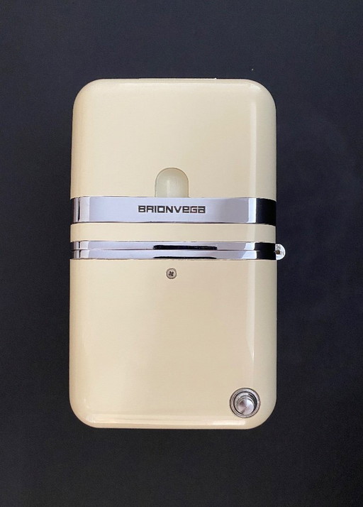 Radio Cubo TS 502 Brionvega