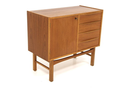 Cómoda escandinava de teca, Suecia, 1960