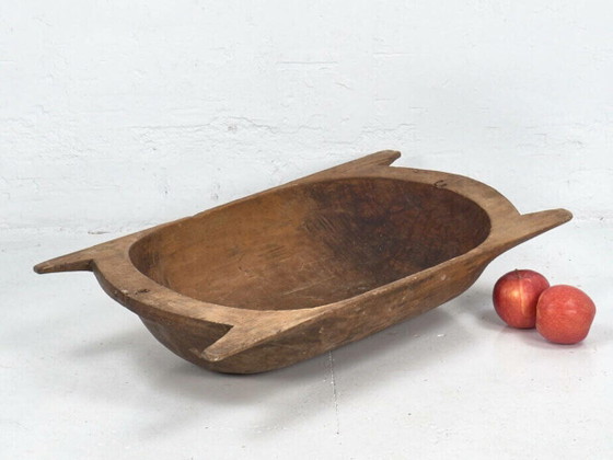 Antique wooden bowl for centerpiece (c.1900) (photo 2 of 13)