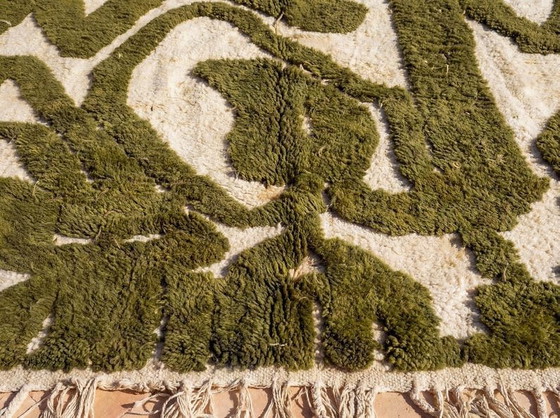 Image 1 of Auténtica alfombra tradicional de lana pura verde, tamaño 150/250 cm.