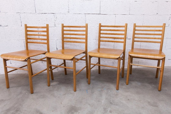 Image 1 of Danish modernist set: convertible round table (114/154cm) + 4 matching chairs, 1980