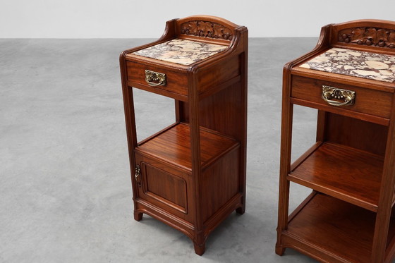 Image 1 of Pareja de mesillas de noche Art Nouveau con tapa de mármol de Paul Alexandre Dumas, Francia ca. 1910