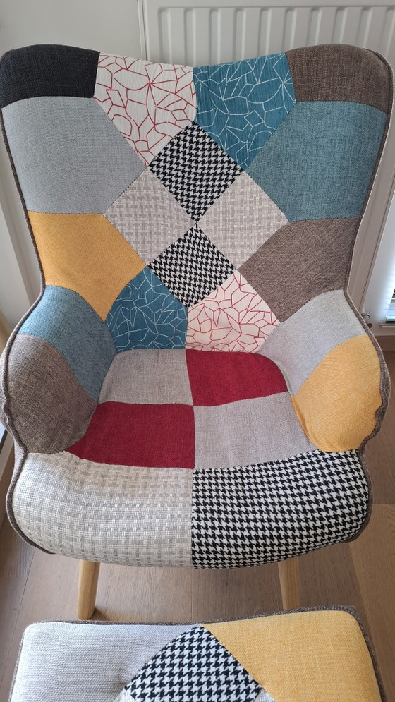 Image 1 of Fauteuil patchwork + repose-pieds
