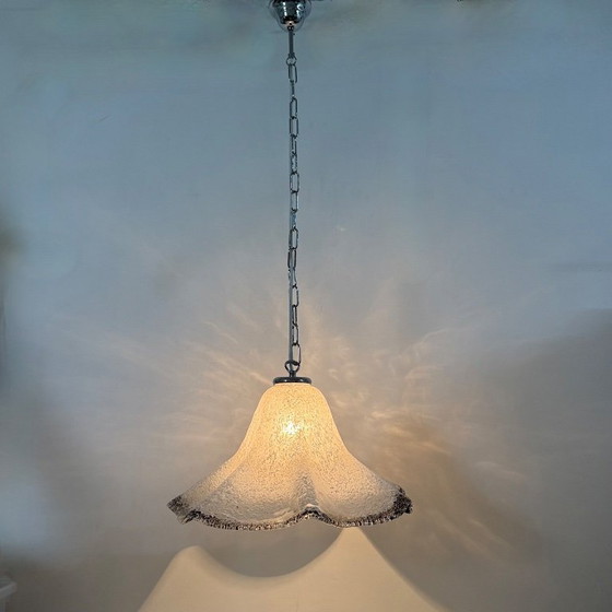 Image 1 of Suspension en verre de Murano du milieu du siècle par mazzega , 1970