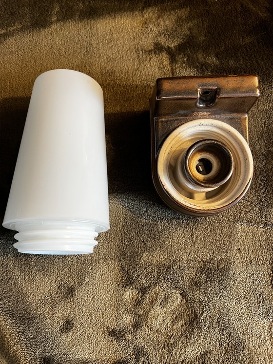 Lampada da parete vintage Ifö modello 6080 in porcellana – Marrone/Vetro opale – Con scatola e dima (photo 5 of 12)