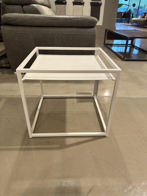 Table d'appoint Thina In.House