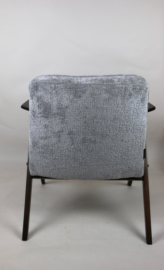 Image 1 of Fauteuil Bunny gris argenté de Józef Chierowski, années 1970