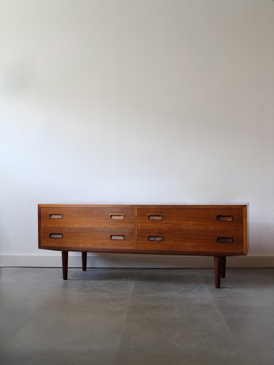 Image 1 of Vintage Danish chest of drawers/TV unit by Hundevad in rosewood