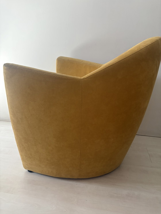 Leolux fauteuils (2) in Alcantara – Polyester, Plastic (photo 6 of 12)