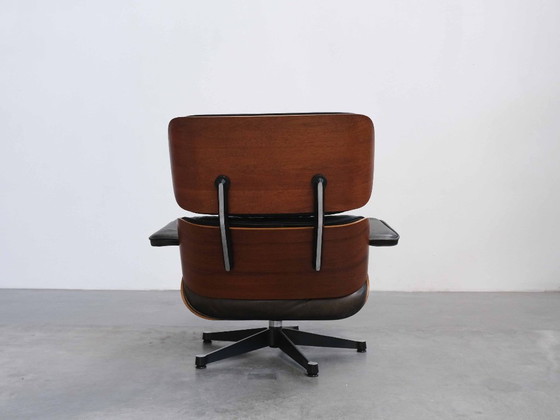 Vintage Eames Lounge Chair & Ottoman – Vitra – Fauteuils, Leather, Wood (photo 8 of 21)