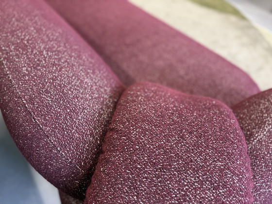 Image 1 of Leolux Pulla Divan XL Sofa Mondo Stoff Viola 225xD105