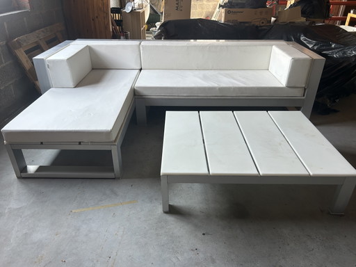 Gandia Blasco Design-Lounge-Set – Ecksofa + Couchtisch