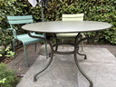 Fermob runder Gartentisch