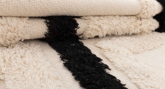 Image 1 of Tapis marocain ambachtelijk en laine 200cmx150cm