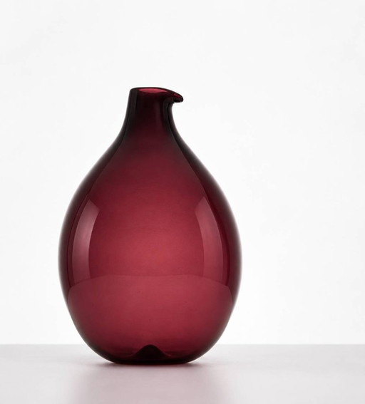 Timo Sarpaneva – Vase Pullo 2601 aus Auberginenglas – Iittala, Finnland, ca. 1950–55