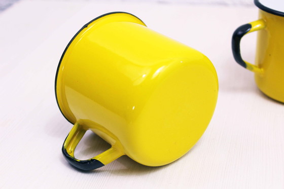 Image 1 of Juego de 5 tazas de metal esmaltado