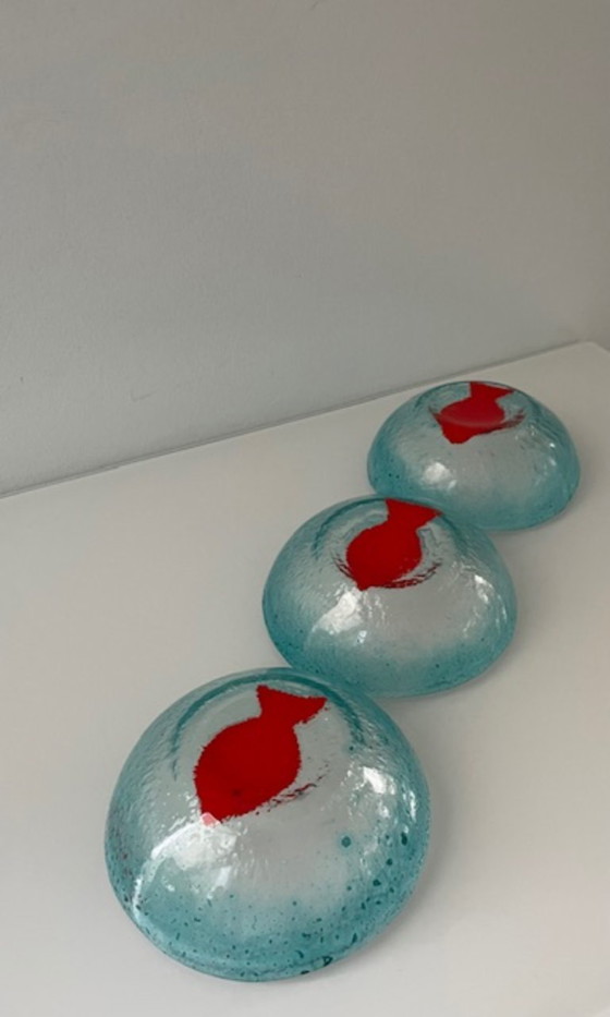 Image 1 of Set aus 3 handgefertigten Glasschalen mit Fischmotiv