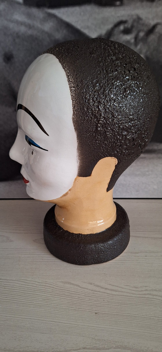 Image 1 of Cabeza de Pierrot antigua de Alemania Occidental