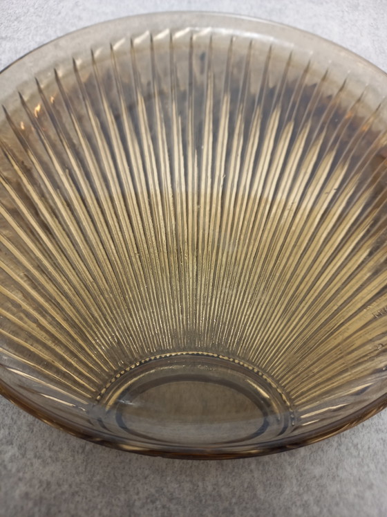 Ciotola Art Déco in Vetro Fumé – Accessori da tavola, Glass (photo 3 of 10)