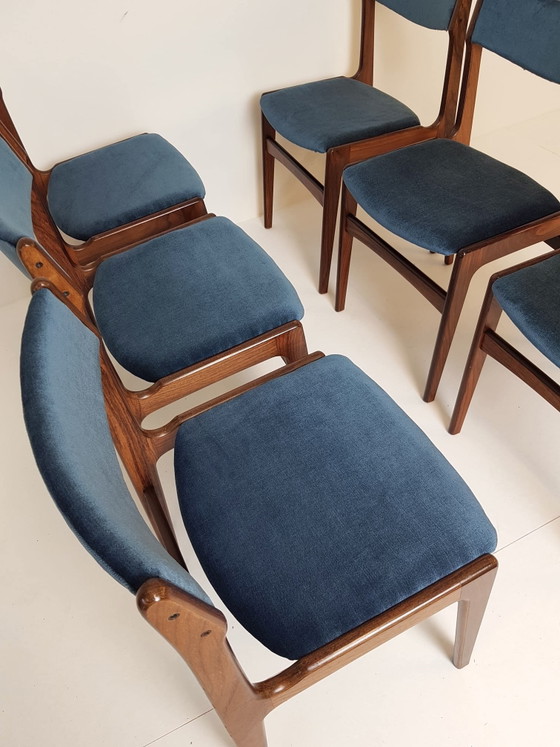 Ensemble de 6 chaises de salle à manger Erik Buch en palissandre, bleues, récemment retapissées – Wood (photo 7 of 15)