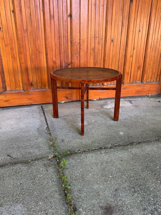 Vintage Art Deco Round Side Table with Cane Top and Walnut Wooden Frame, 1930s (photo 4 of 5)