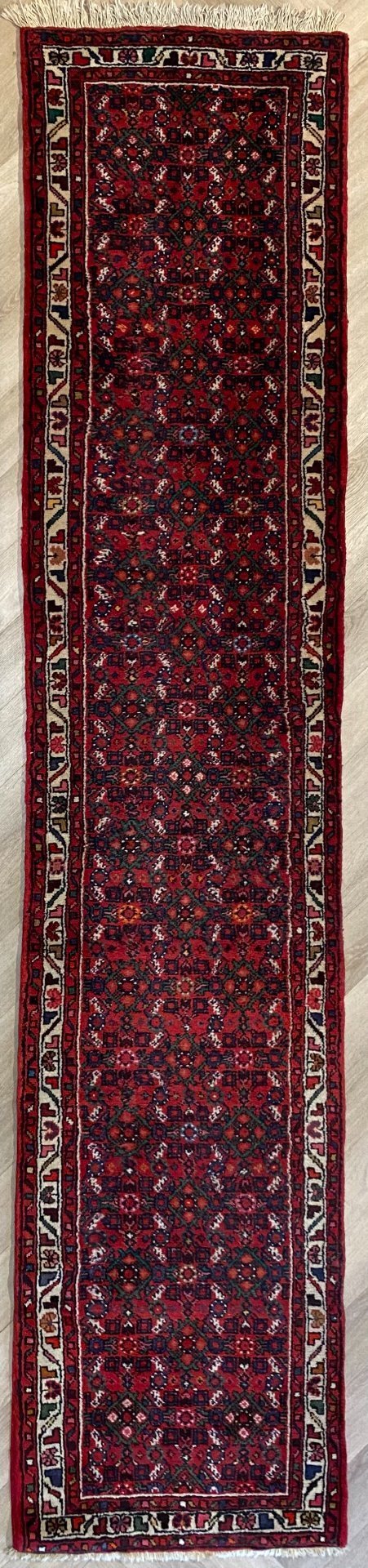 Tapis persan 323 x 68 cm