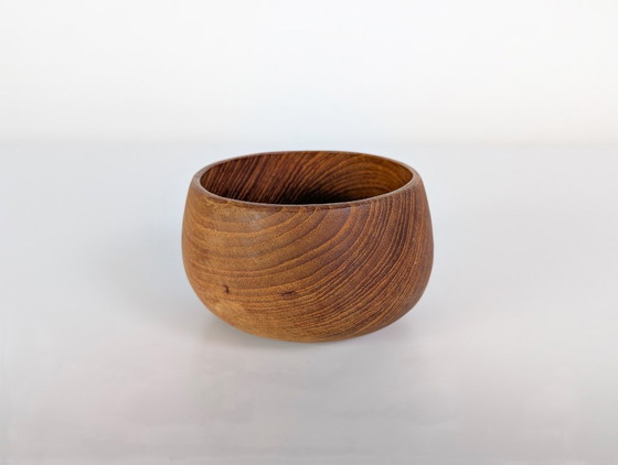 Image 1 of Set of 2 vintage wooden bowls, teak bowls, Danish design, tapas