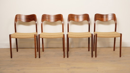 Set of 4 vintage dining chairs | Niels Otto Møller | Model 71 | Rosewood | Restored