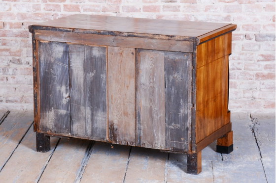 Cassettiera in stile Impero restaurata, in noce, acero e abete rosso, Austria, anni 1820. – Cassettiere, Wood (photo 7 of 18)