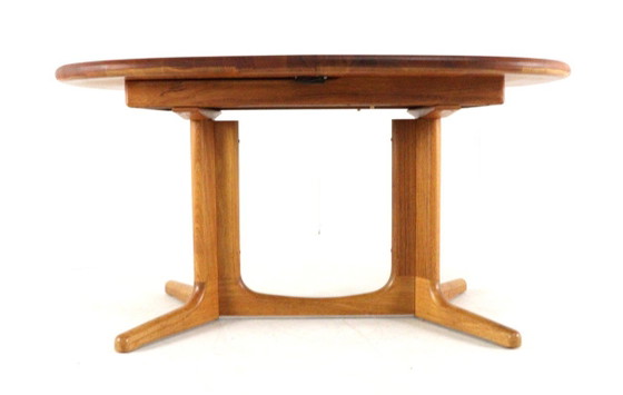 Image 1 of Glostrup oval 2x extendable dining table Danish design