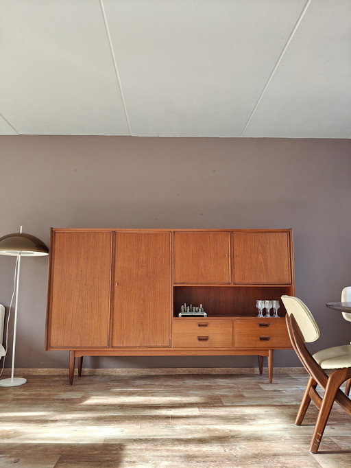 Armario de pared vintage