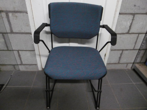 Sedia da conferenza Giroflex 33, tessuto blu, Sedie da conferenza, Metallo, Tessile, Vintage (foto 2 di 5)