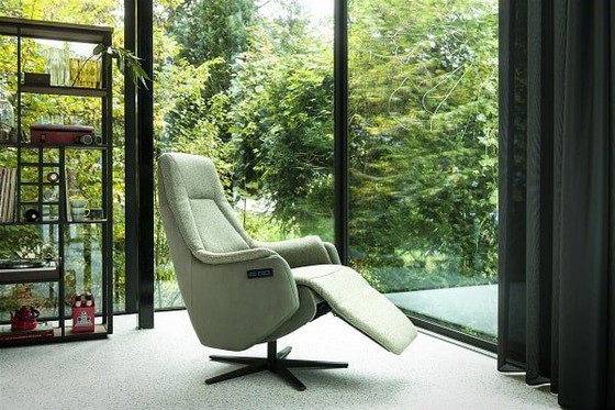 Image 1 of Henders and Hazel Hestia relax armchair