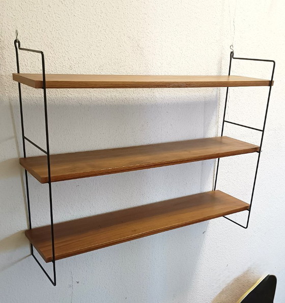 Image 1 of Vijftiger jaren wandrek met drie schappen 