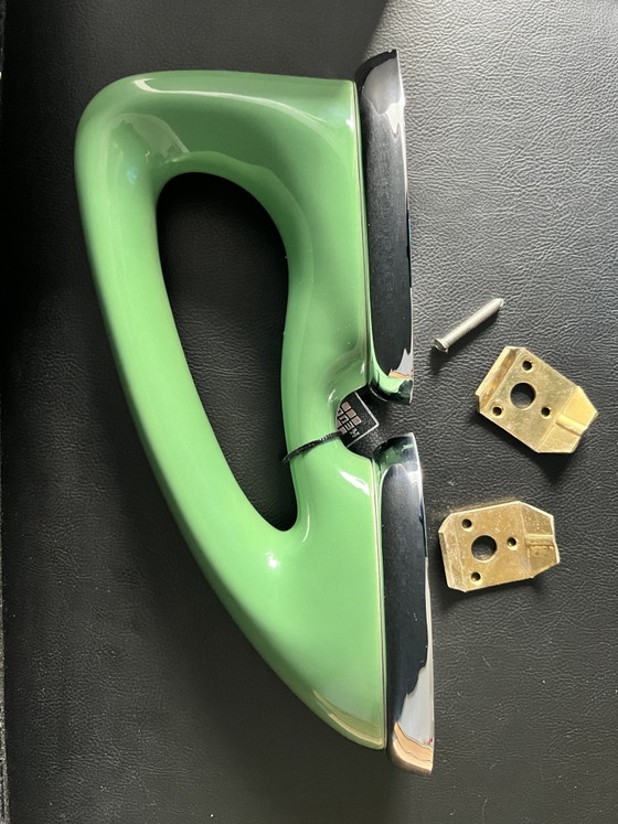Vintage Luigi Colani for Villeroy & Boch ‘Oasis Green’ Wall Handle – 1970s (Complete with Keuco fittings) (photo 4 of 5)