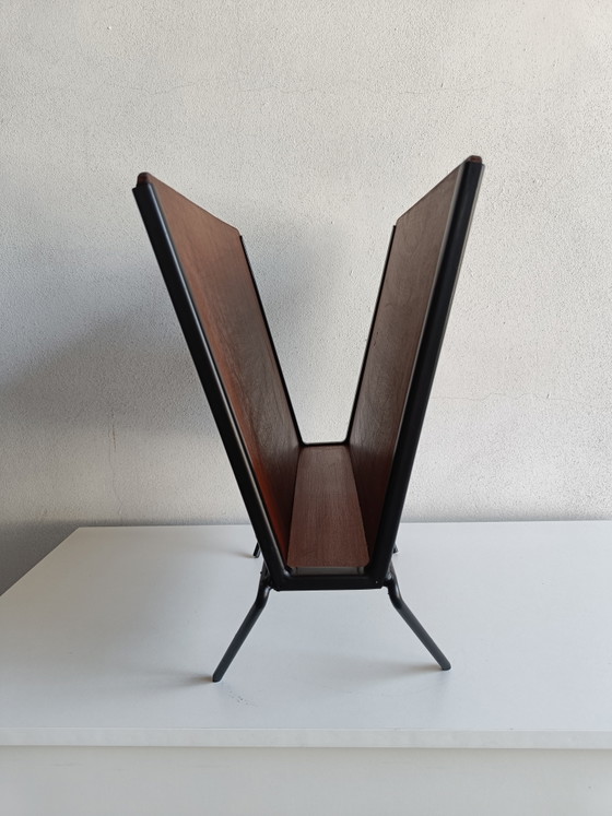 Image 1 of Italian Mid Century Magazine Rack in Teak Veneer and Black Metal, 1950s–1960s