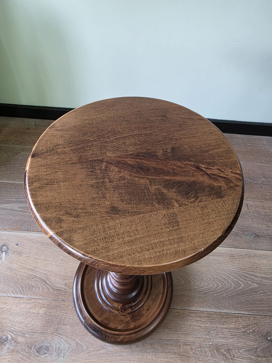 Image 1 of Characterful vintage wooden plant column / pedestal – Turned wood – 63 cm