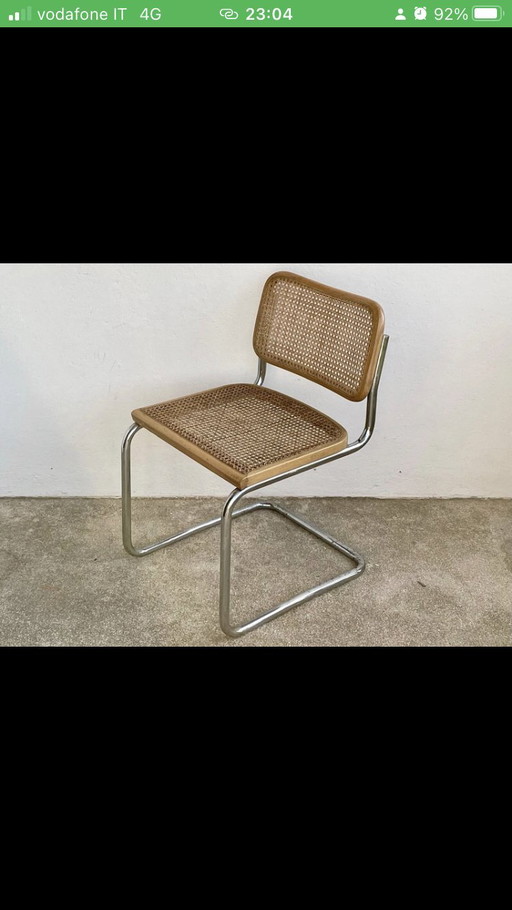 sedie “B 32” (csd. “Cesca”), disegno originale di Marcel Breuer (1928), di produzione Gavina.