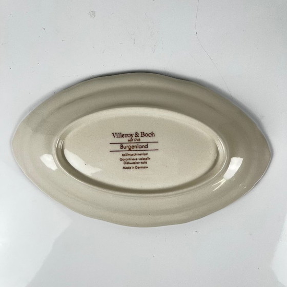 Image 1 of Small oval "Burgenland" dish, Villeroy & Boch, red