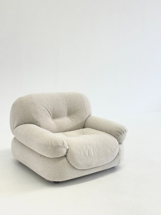 Fauteuil Sapporo de Mario Marenco pour Mobil Girgi, coloris beige crème – Textile (photo 6 of 12)