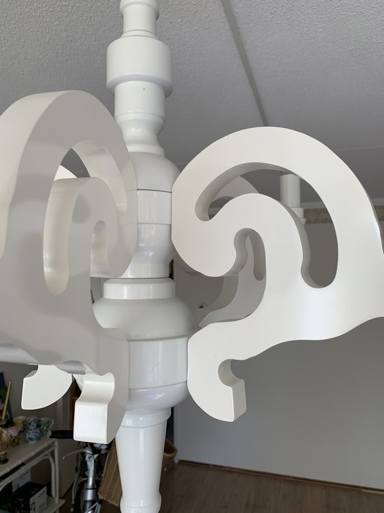 Image 1 of Lámpara de araña blanca elegante, réplica de Studio Job