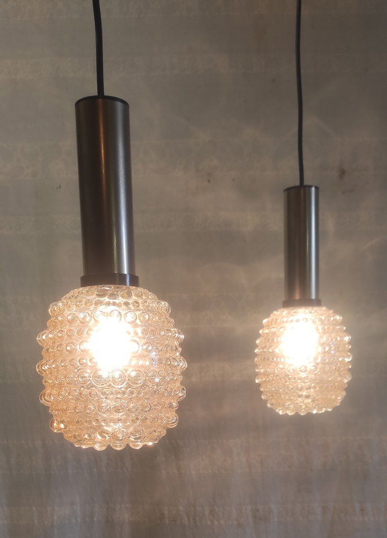 Image 1 of Hanglampen van amberkleurig glas in de stijl van H. Tynelle - jaren 70