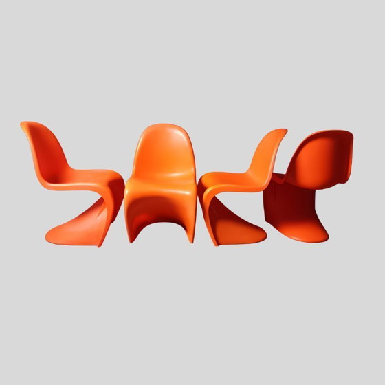 Image 1 of Juego de 4 sillas estilo Panton color naranja