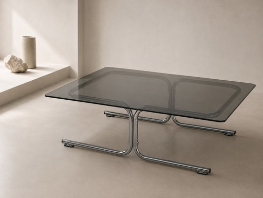 Table basse Bauhaus années 70 fumée en parfait état – salontafels, Glass, Metal (photo 2 of 5)