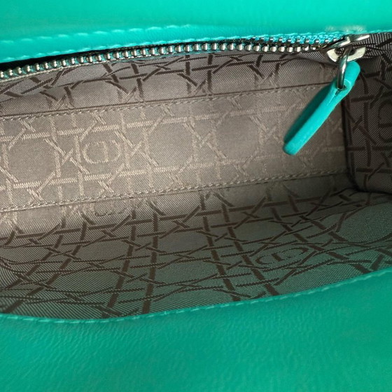 Image 1 of DIOR LADY MINI - CANNAGE LAMMLEDER CYANBLAU SILBERNE BESCHLÄGE VERSTELLBARER RIEMEN