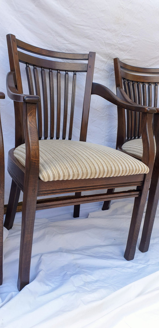 Image 1 of 4 eiken bannink Jugendstil eetkamer armstoelen 